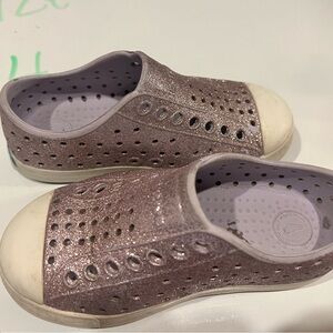 Natives size 8 toddler